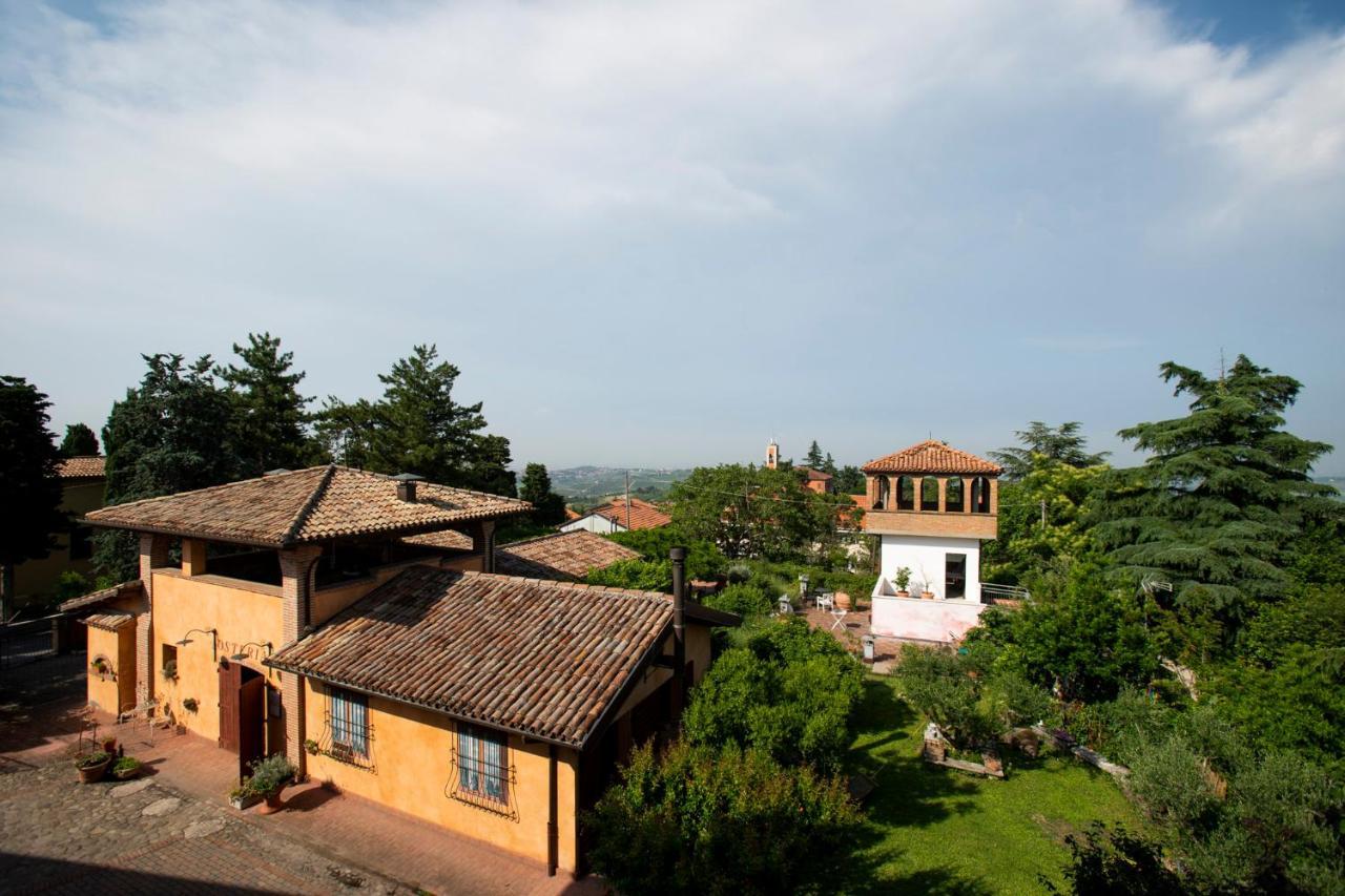 Bed and Breakfast Il Giardino Dei Frati Roncofreddo Exterior foto