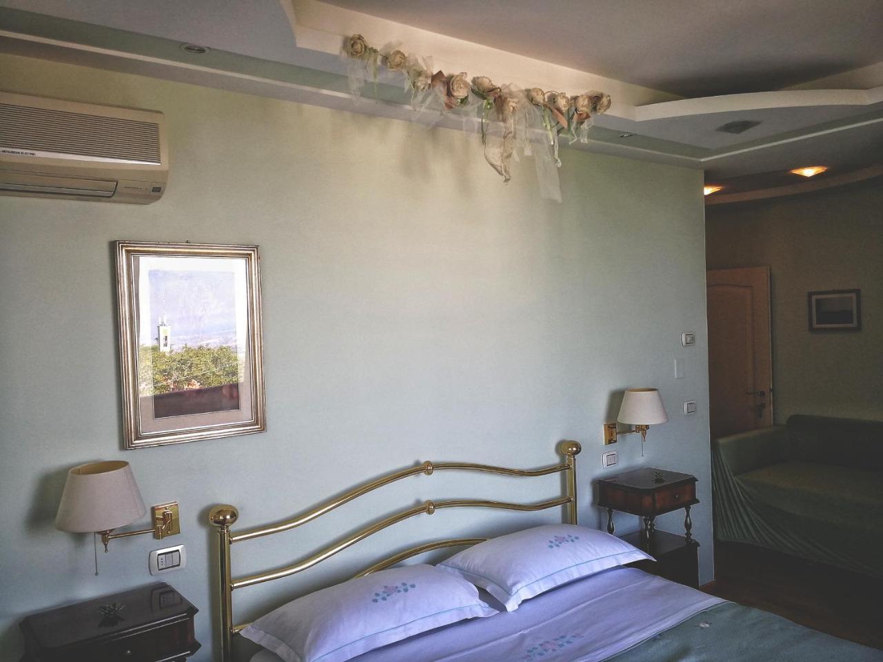 Bed and Breakfast Il Giardino Dei Frati Roncofreddo Exterior foto